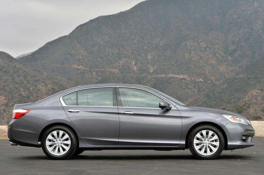  Honda Accord V6 Touring 2014 года  (фото 37 из 42)